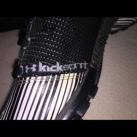 Under Armour Track & Field Metal Cleat Shoes - Picture 7 of 8